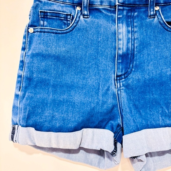GUESS Blue mid-rise denim shorts - Picture 4 of 6